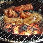 ホルモンも正肉も一緒に盛られているヤツを豪快かつ簡潔に迷わず頼みたい夜もある。