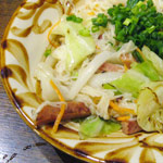 沖縄料理ベスト1は、なんといっても「ソーミンチャンプル」